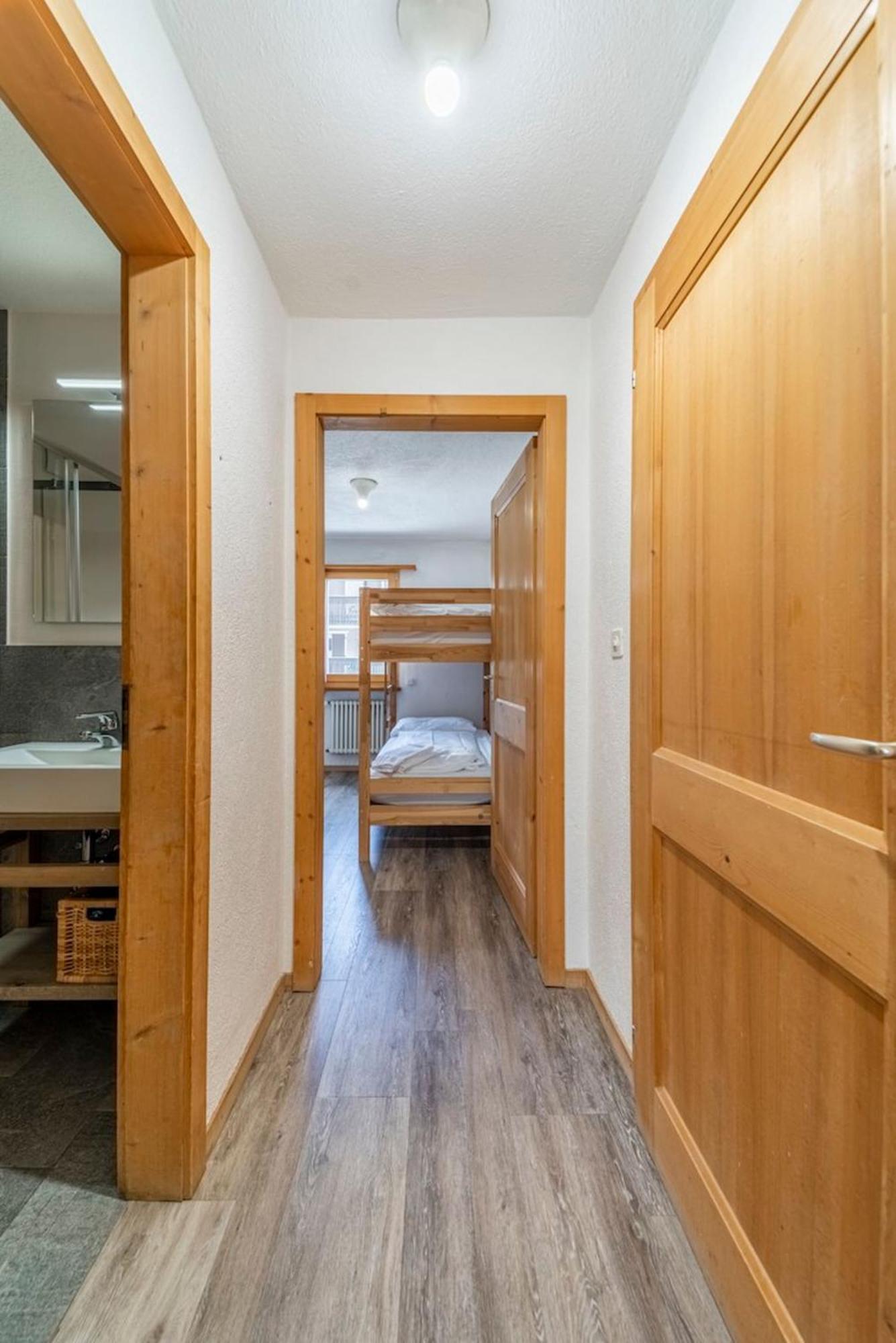 Appartement Chesa La Giunfra - Celerina à Celerina/Schlarigna Extérieur photo