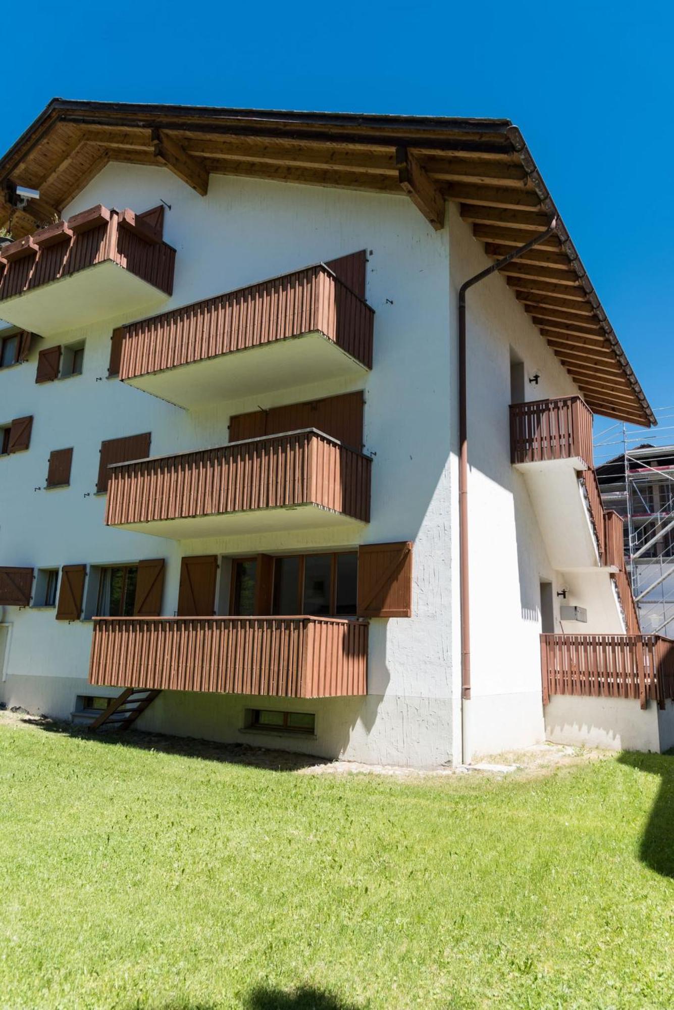 Appartement Chesa La Giunfra - Celerina à Celerina/Schlarigna Extérieur photo